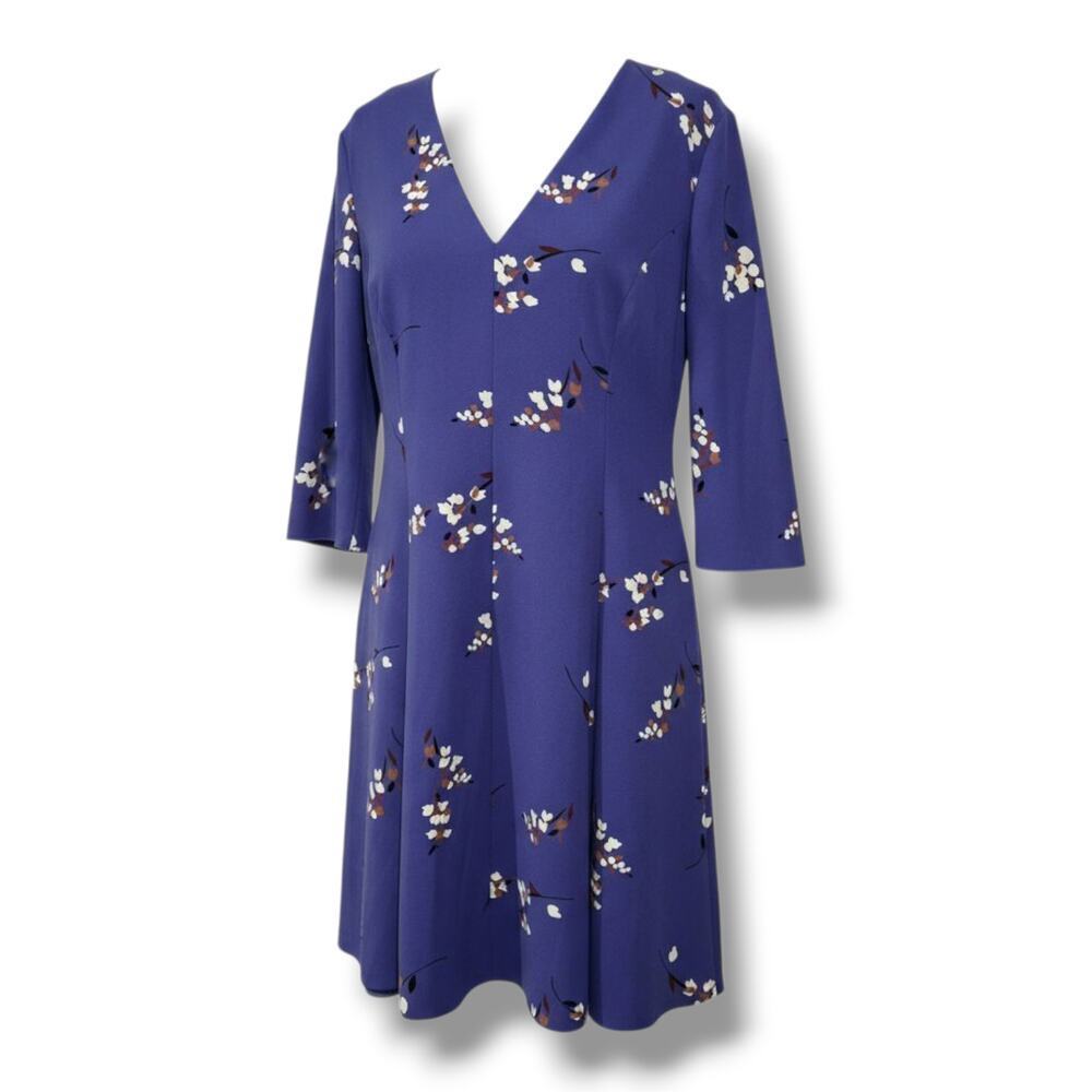 Anne Klein Purple Floral V‑Neck Dress